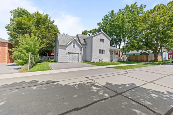 77 Munro St West ST W, Brock, ON L0E 1E0