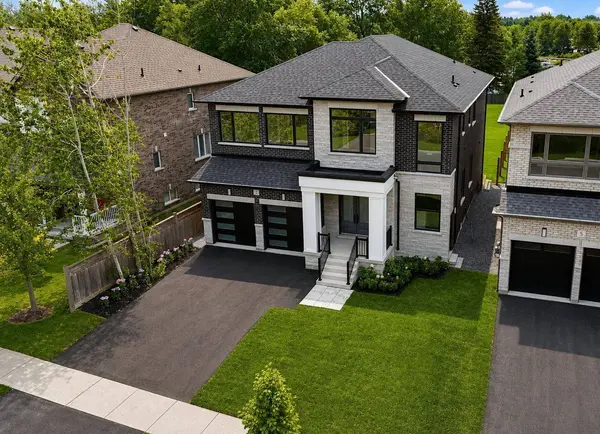 7 Richmond Park DR, Georgina, ON L4P 0H2