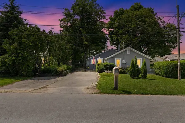 66 Blue Heron DR, Georgina, ON L0E 1N0