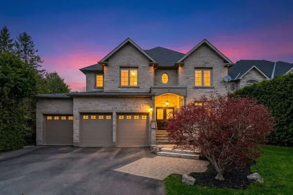 112 Tyler ST, Aurora, ON L4G 2N3