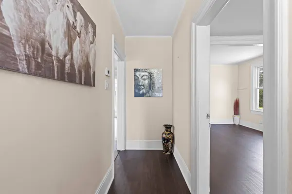 52 Parkside DR E, Barrie, ON L4N 1W9
