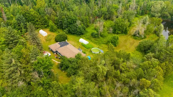 23983 Weirs Side Road, Georgina, ON L0E 1N0
