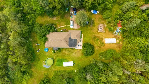 23983 Weirs Side Road, Georgina, ON L0E 1N0