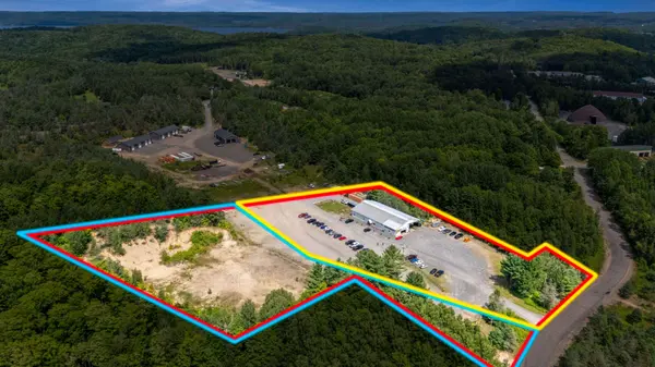 494 Old Ferguson RD, Huntsville, ON P1H 2J2
