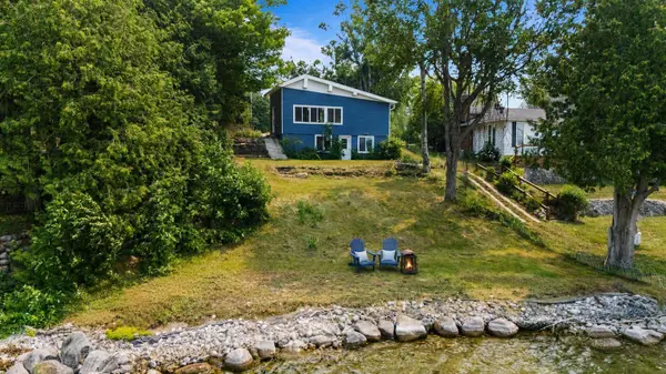 47 Moon Point DR
