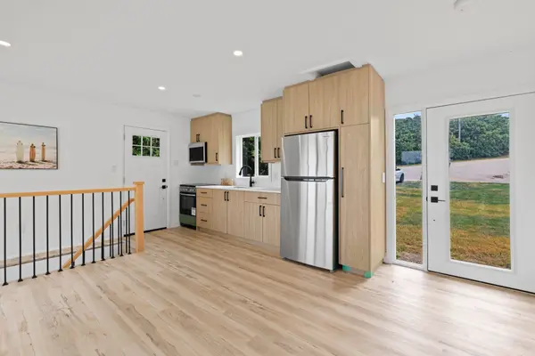 47 Moon Point DR, Oro-medonte, ON L3V 0R8