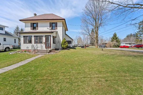 9 Victoria ST E, Kawartha Lakes, ON K0L 2W0
