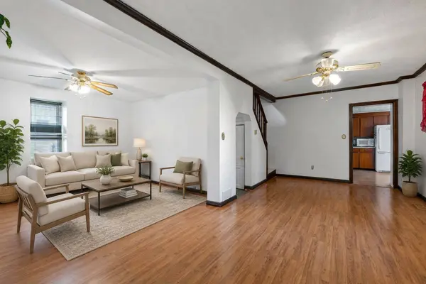9 Victoria ST E, Kawartha Lakes, ON K0L 2W0