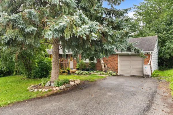 98 Don Mor DR, Newmarket, ON L3Y 1G7