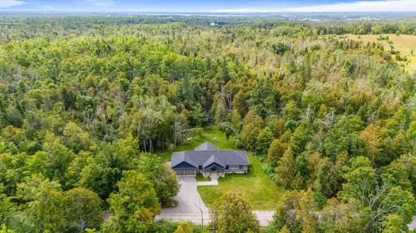 449 Bulmers RD, Kawartha Lakes, ON K0M 1N0