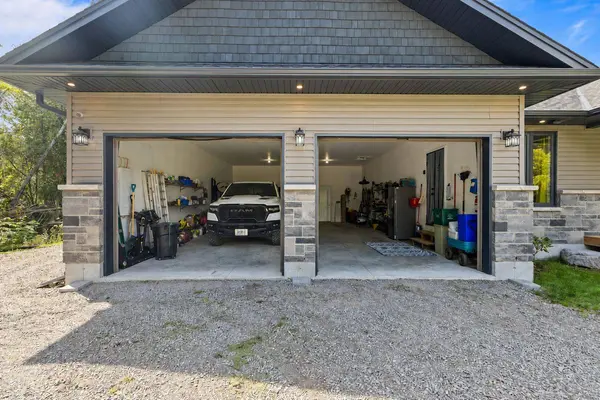 449 Bulmers RD, Kawartha Lakes, ON K0M 1N0