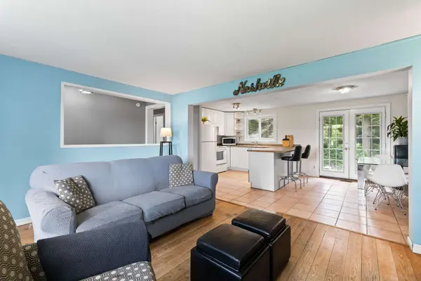 2743 Lockhart RD, Innisfil, ON L9S 3G2