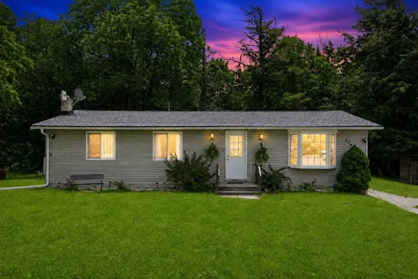 2743 Lockhart RD, Innisfil, ON L9S 3G2