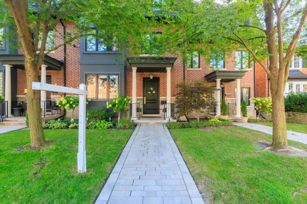73B Rumsey RD, Toronto C11, ON M4G 0C4