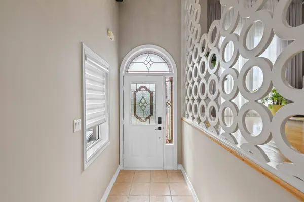 30 Snowy Meadow AVE, Richmond Hill, ON L4E 3V3