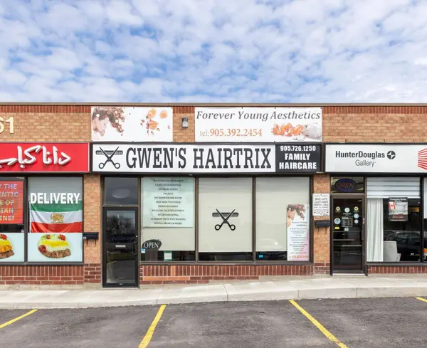 15461 Yonge ST #3, Aurora, ON L4G 1P3