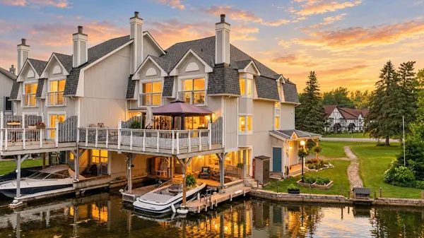 30 Laguna Pkwy #1