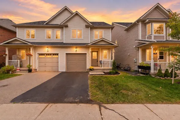 31 Laurendale AVE, Georgina, ON L4P 4A8