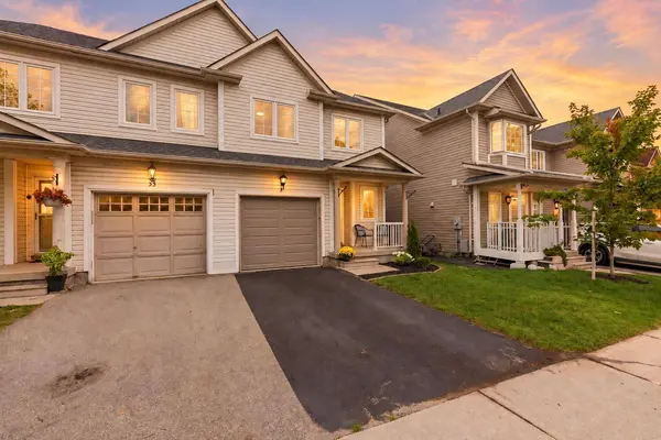 31 Laurendale AVE, Georgina, ON L4P 4A8