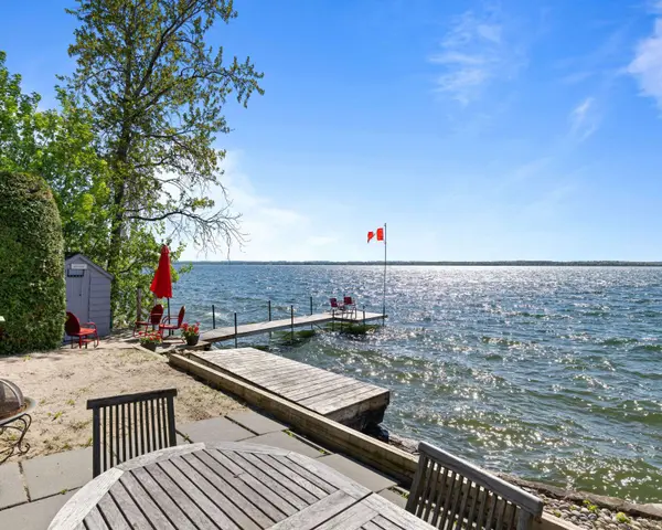 145 Lake DR N, Georgina, ON L4P 3C8