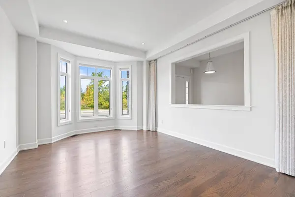 90 Keatley DR, Vaughan, ON L6A 4Y3