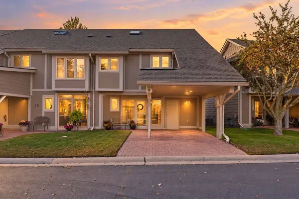 9 Davy Point CIR