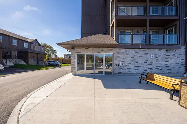 110 Grew BLVD #407, Georgina, ON L0E 1L0