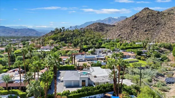 291 W Lilliana DR, Palm Springs, CA 92264