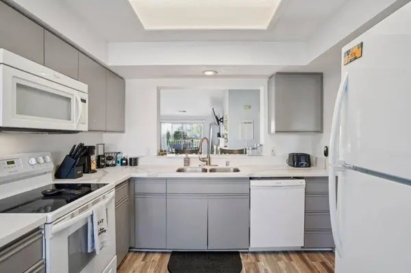 480 Evergreen Ash, Palm Desert, CA 92211