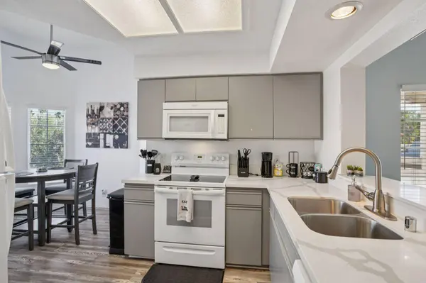 480 Evergreen Ash, Palm Desert, CA 92211