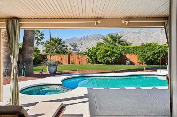 835 N Farrell DR, Palm Springs, CA 92262