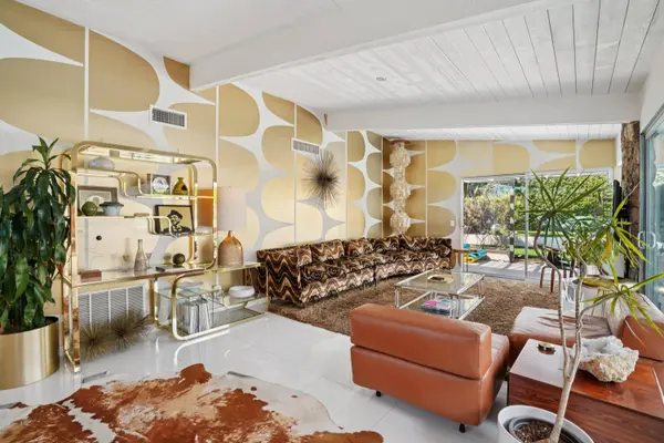 2101 N Berne DR, Palm Springs, CA 92262