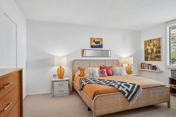 2320 Paseo Del Rey, Palm Springs, CA 92264