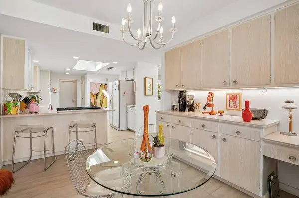 2320 Paseo Del Rey, Palm Springs, CA 92264