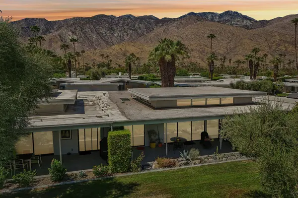 2320 Paseo Del Rey, Palm Springs, CA 92264