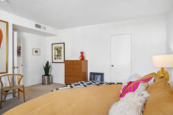 2320 Paseo Del Rey, Palm Springs, CA 92264