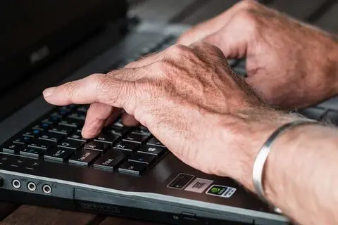 Aging in Place: What Seniors Should Look for When Buying a Home,GEORGE WOODS