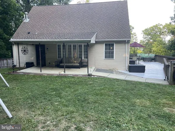 604 ROCKY RIDGE RD, Spring Grove, PA 17362