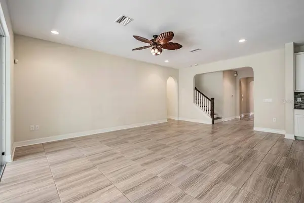 4557 VERMILLION SKY DR, Wesley Chapel, FL 33544