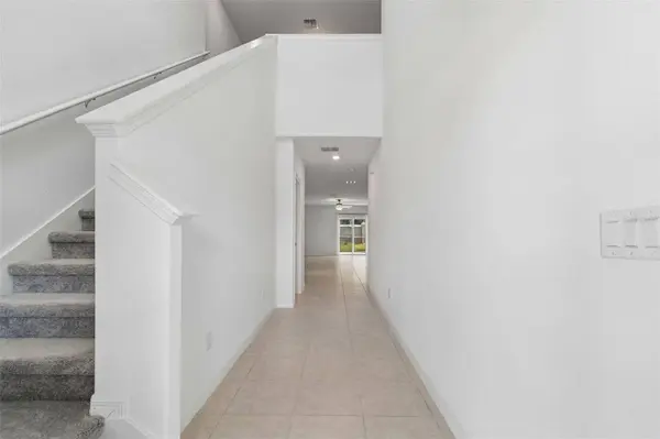 10072 BRANCHING SHIP TRCE, Wesley Chapel, FL 33545