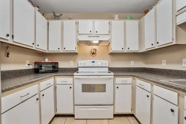 8123 SETTLERS LANDING TRL N, Jacksonville, FL 32244