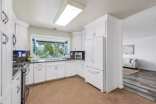 Camarillo, CA 93010-3243,1892 Dunnigan St