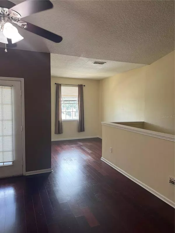 14214 FREDRICKSBURG DR #102, Orlando, FL 32837