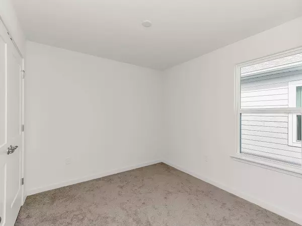 2022 EDUCATION ST, Magnolia Square, FL 34771