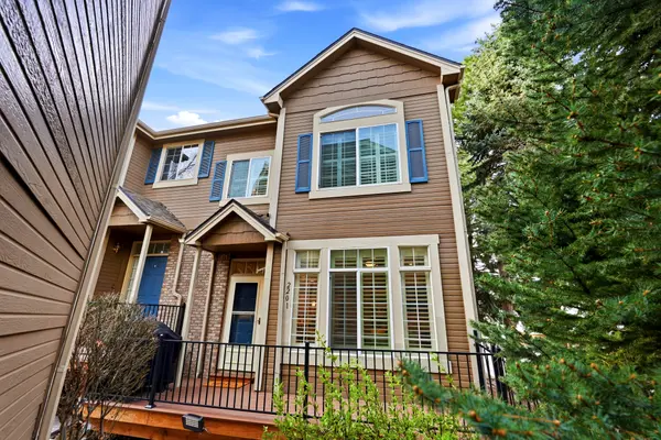 5555 E Briarwood Ave #2201, Centennial, CO 80122