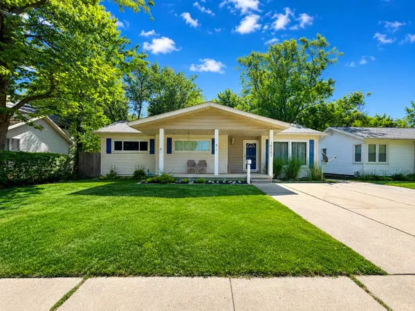 16301 Kennebec St, Southgate, MI 48195-3909