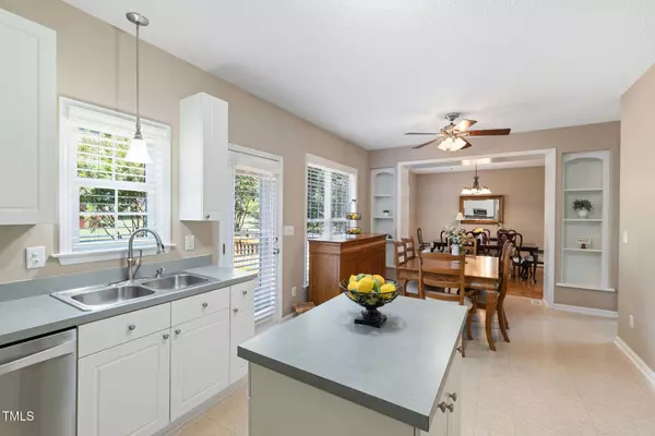 509 Sarazen Drive, Clayton, NC 27527