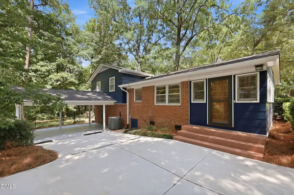 102 Lattimore LN, Durham, NC 27713