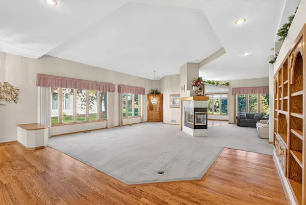 12166 Bluebird CIR NW, Coon Rapids, MN 55448