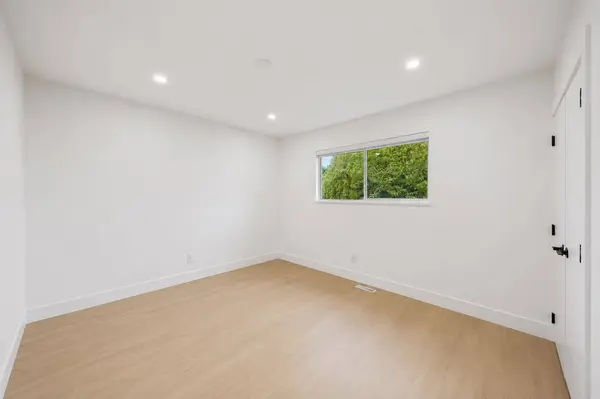 1576 161 ST, White Rock, BC V4A 4X8